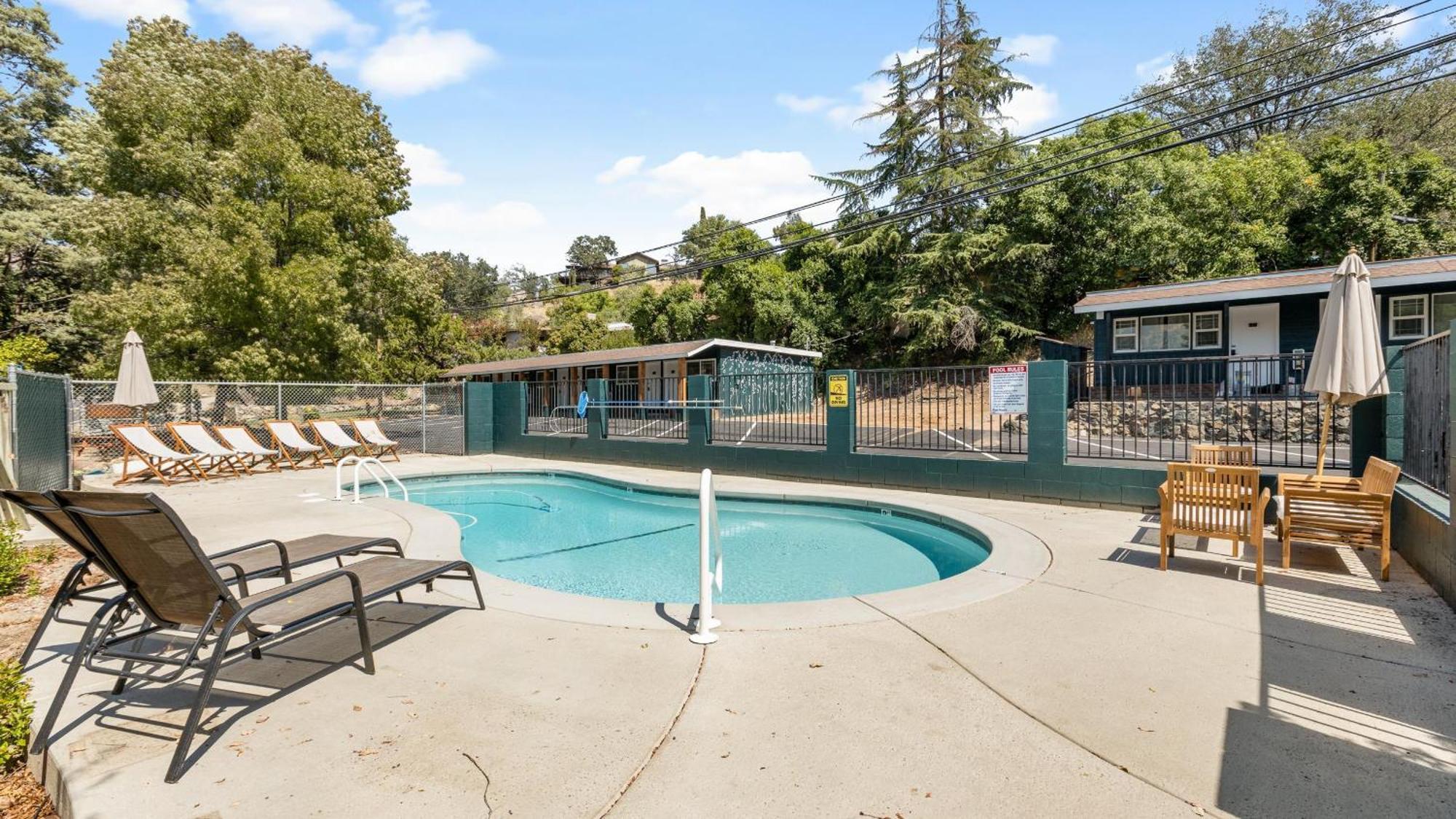The Rae | Sequoia Motel Rm 5 Three Rivers Exterior photo